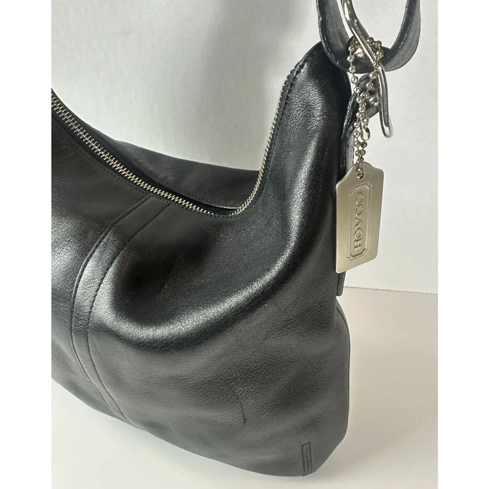 Coach Black Leather Slim Legacy Crossbody Shoulder Bag Adjustable 9326 Purse - Picture 15 of 16